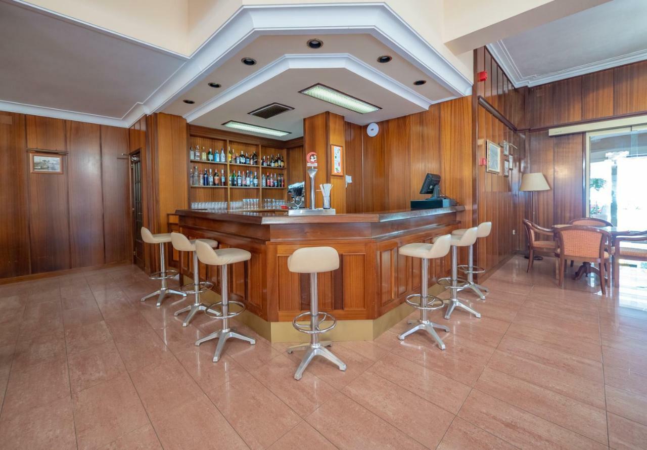 Hostal Gallet Roses Luaran gambar