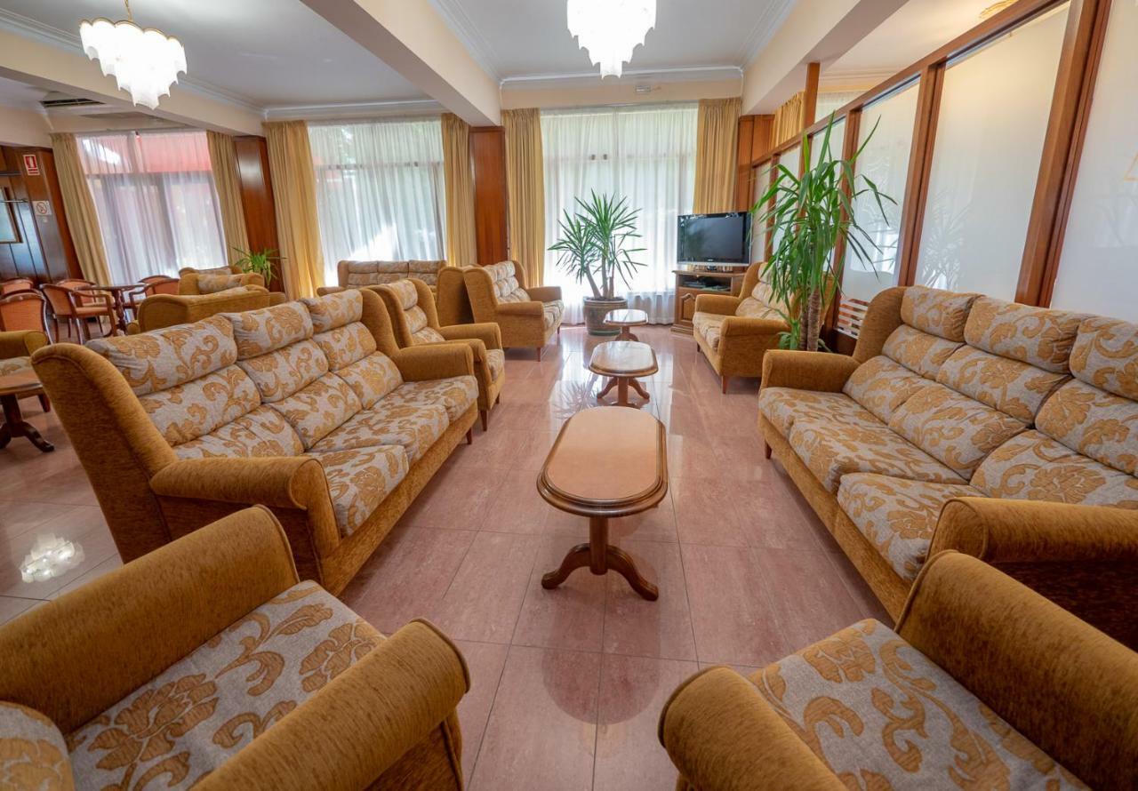 Hostal Gallet Roses Luaran gambar